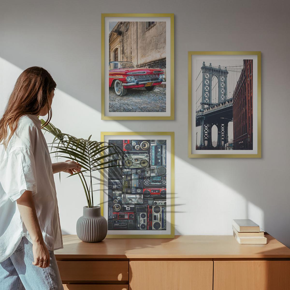 BILDER SET 3er Set - 40x60 cm Goldrahmen - Alte Autobrücke Brooklyn Retro-Audio - Goldfarben, Kunststoff (40/60cm) - TULUP