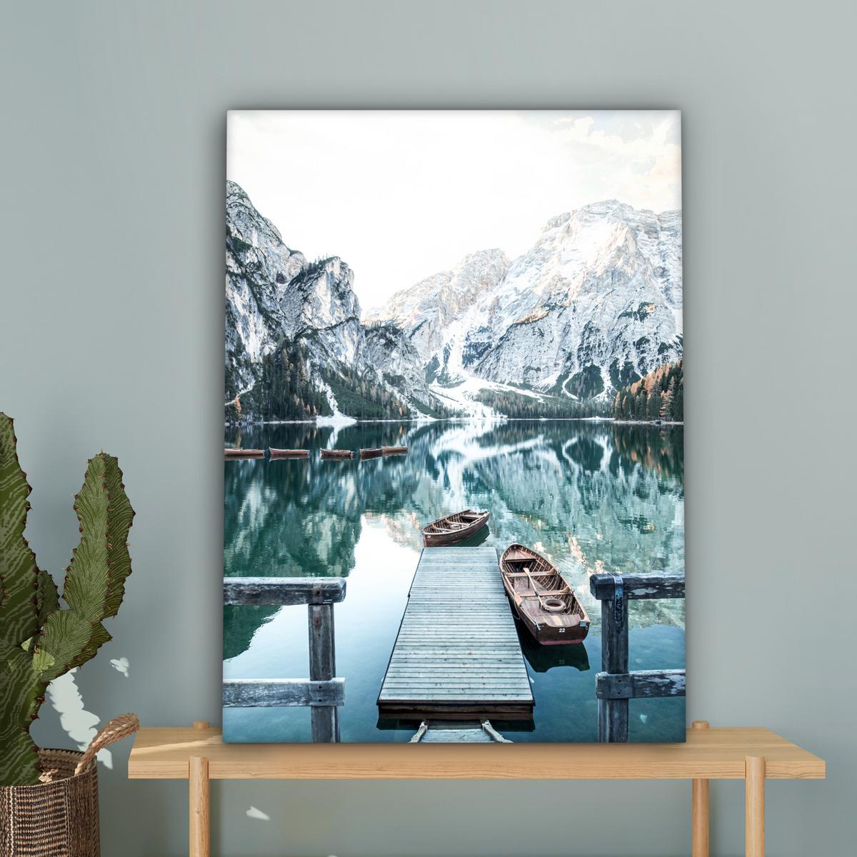 LEINWANDBILD Natur - Berge - Schnee - Wald - Boot Wandbild Wohnzimmer 60x80 cm - Hellgrün, Textil (60/80cm) - MuchoWow