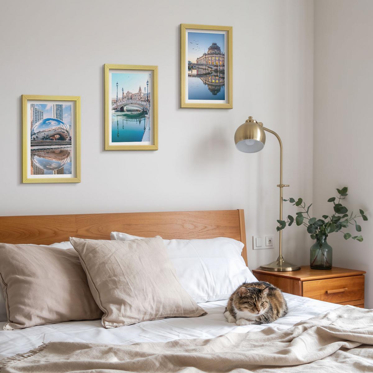 BILDER SET 3er Set - 20x30 cm Goldrahmen - Architektur von Städten am Wasser - Goldfarben, Kunststoff (20/30cm) - TULUP