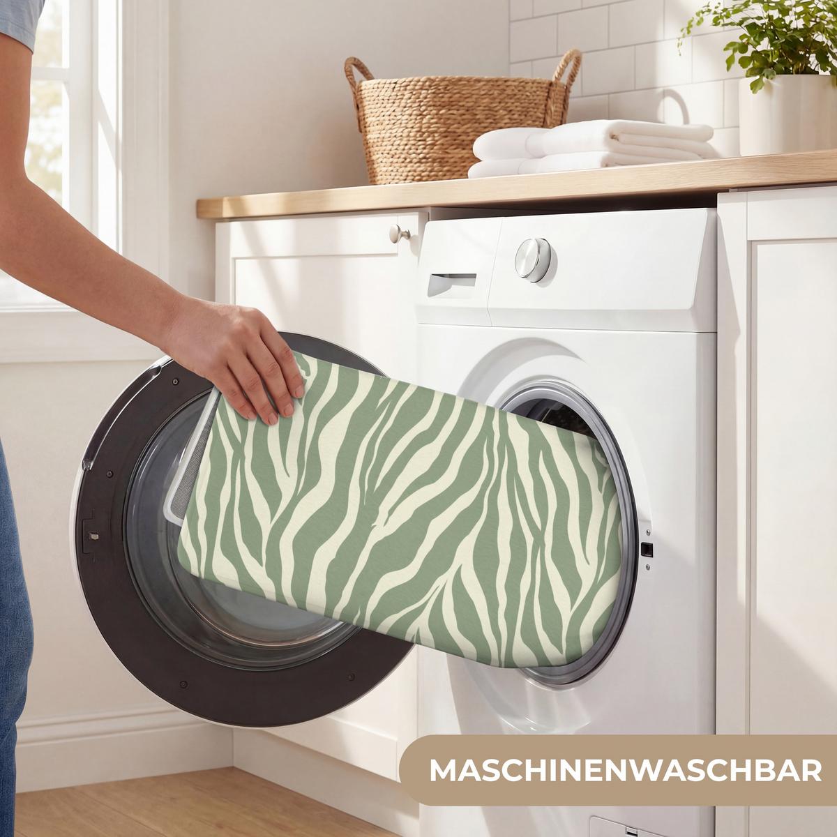 BADEMATTE Zebra - Motiv - Grün 90x60 cm - Salbeigrün, Textil (90/60cm) - OnlyWow