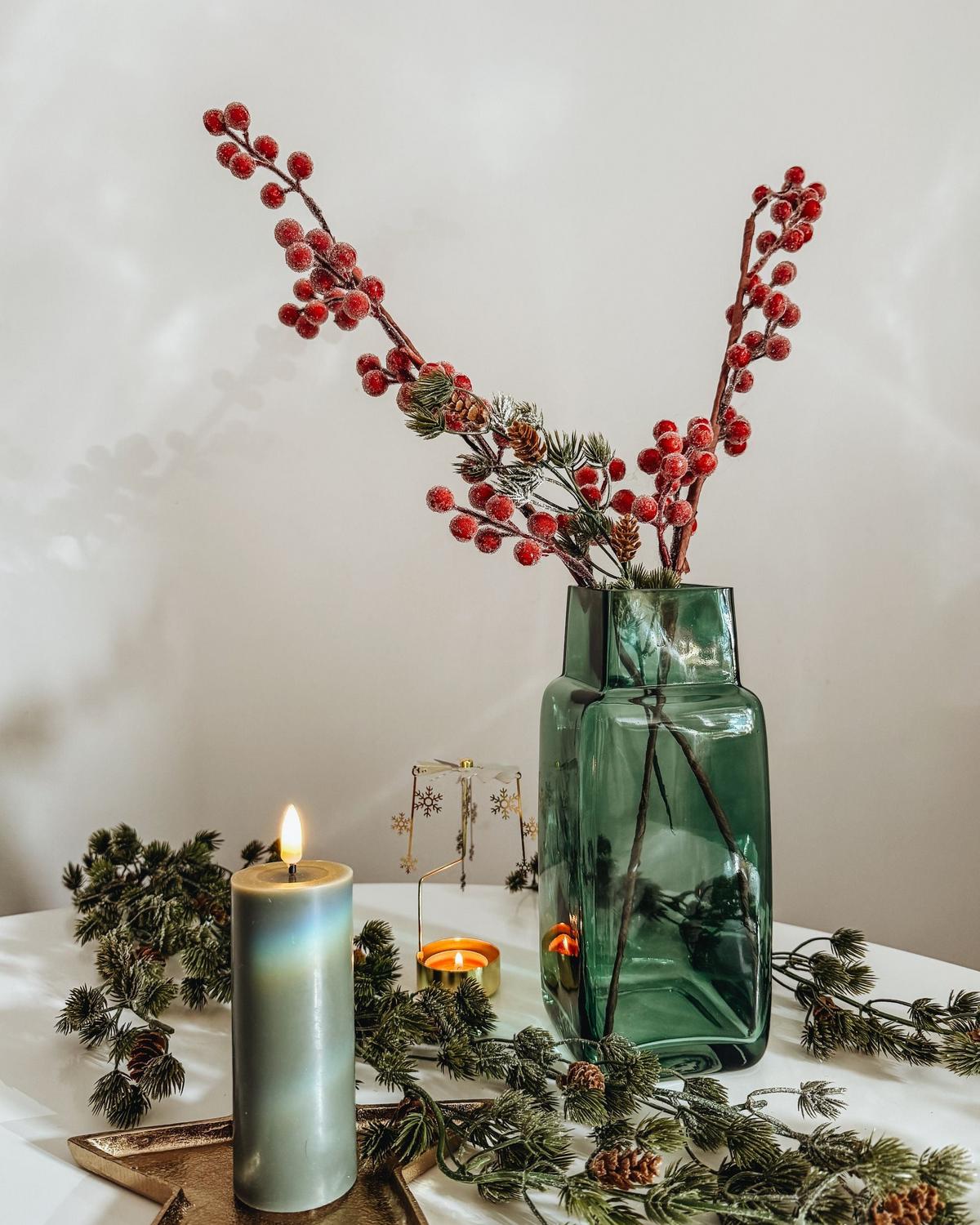 BLUMENVASE Glas grün Merbaka - Grün, Glas (26cm) - Beliani