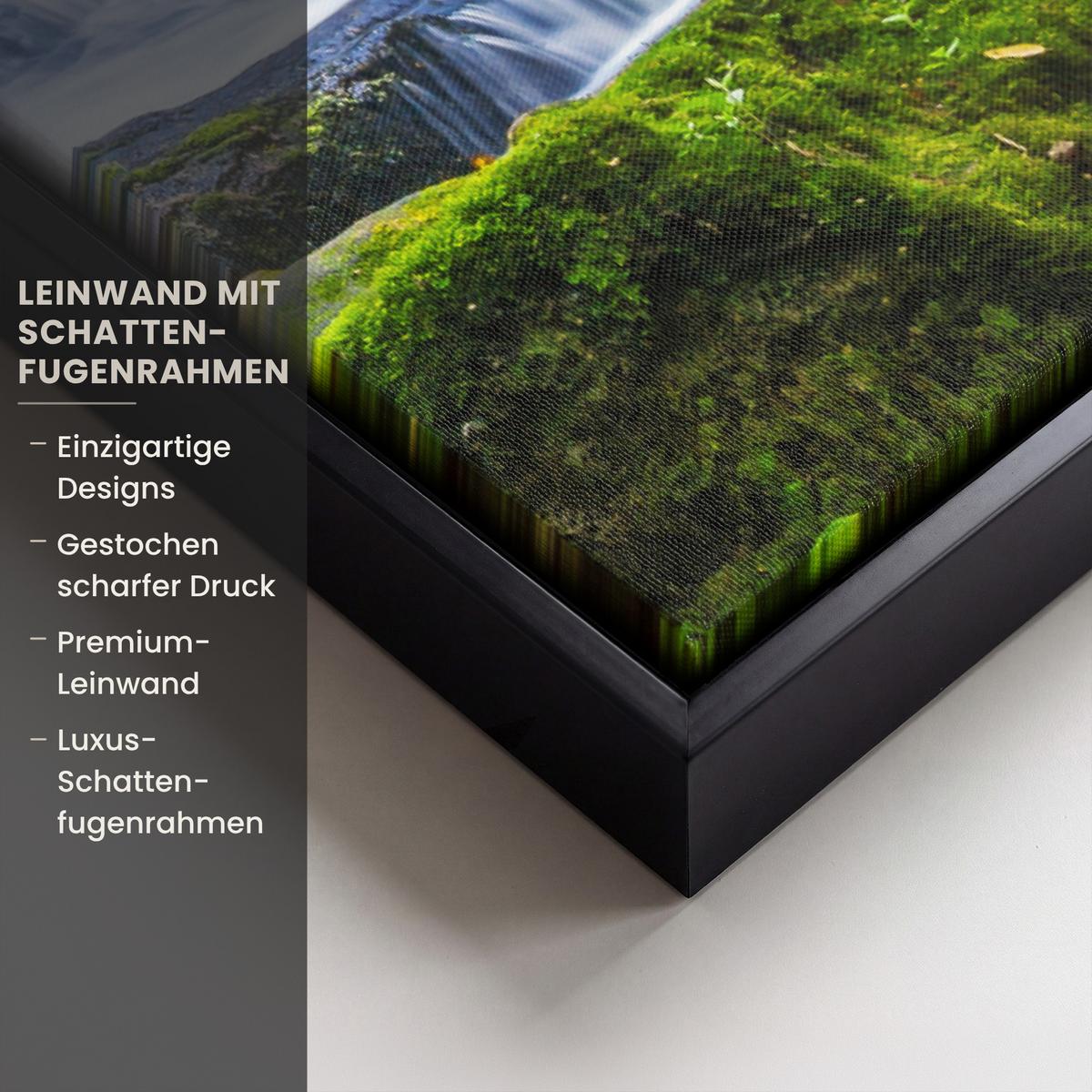 LEINWAND Bilder mit Rahmen - Dschungel - Wasserfall - Australien - Pflanzen - Natur - 40x60 - Dunkelgrün, Textil (40/60cm) - MuchoWow
