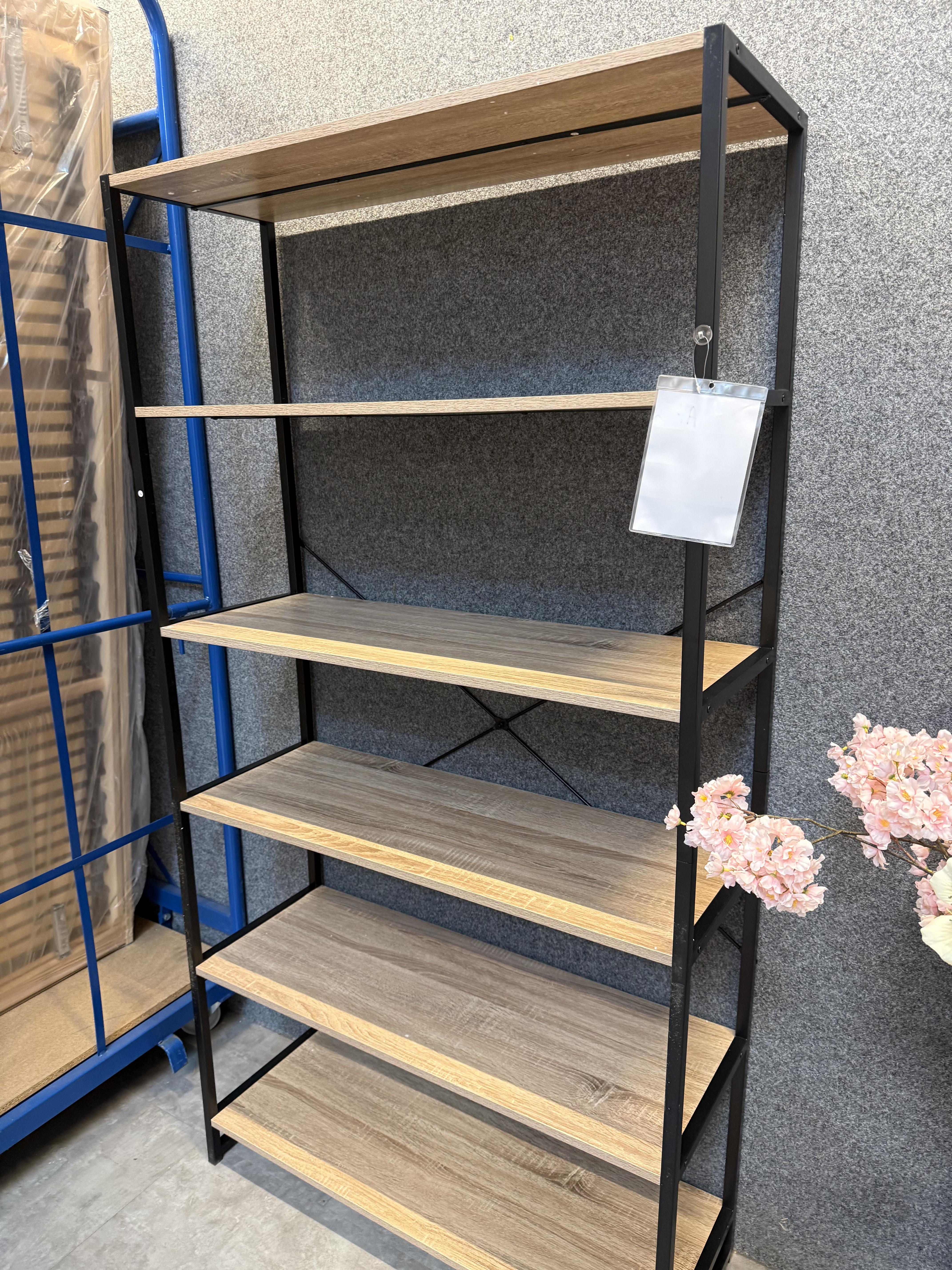 CSEPEL OUTLET POLC BONO