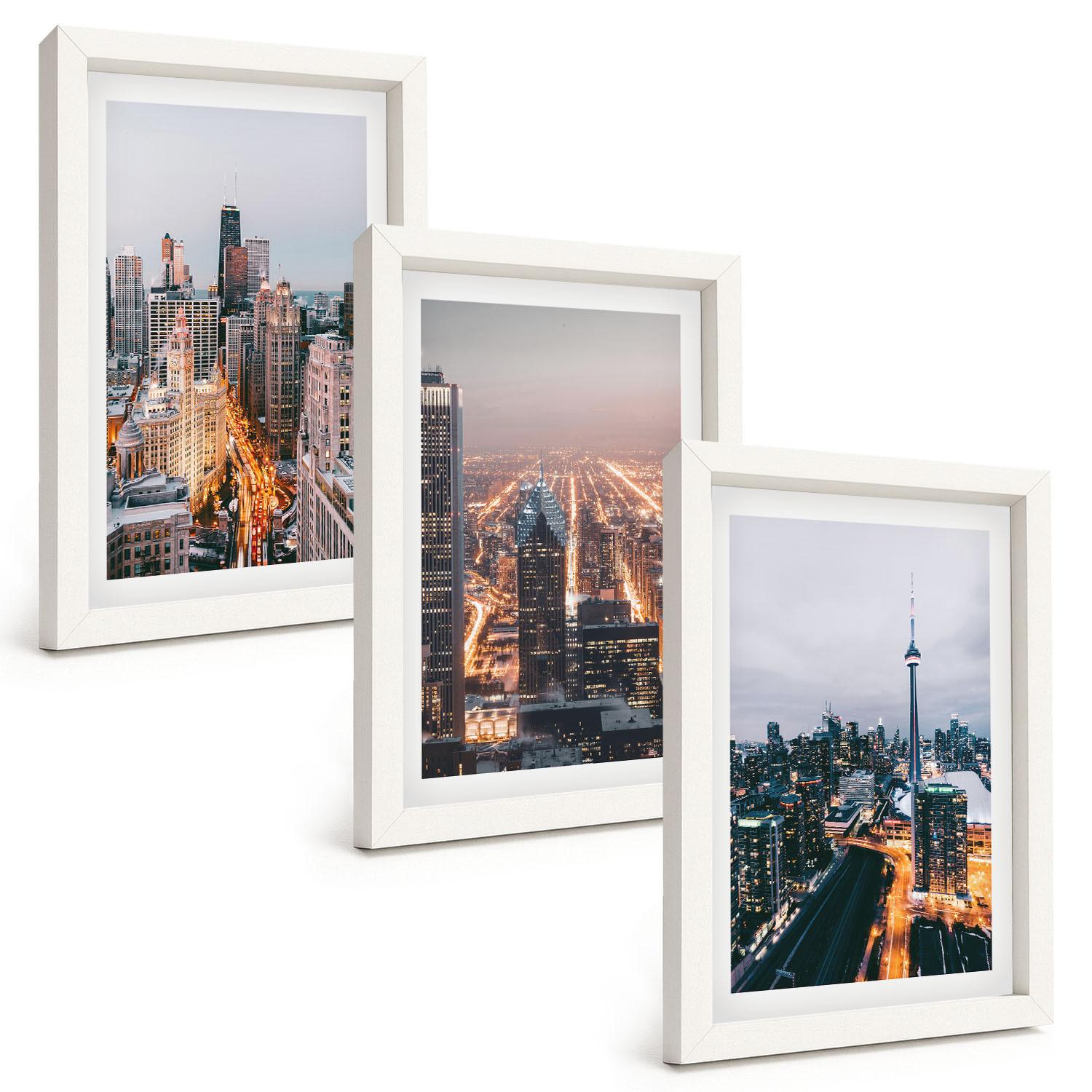 BILDER SET 3er Set - 20x30 cm Weißer Rahmen - Städte bei Nacht, Wolkenkratzer, Lichter - Weiß, Kunststoff (20/30cm) - TULUP