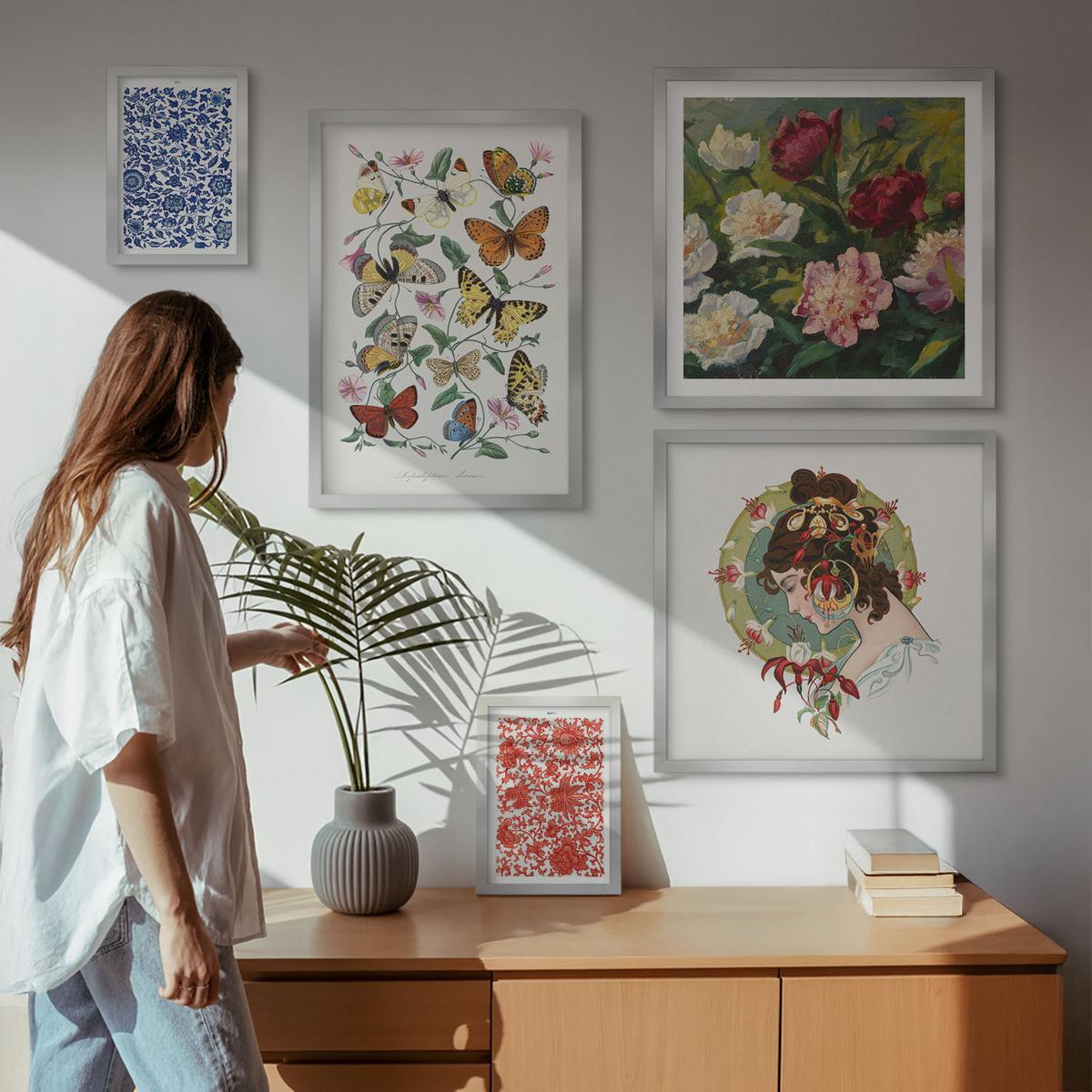 BILDER SET 5er Set - 50x50 cm & 20x30 cm & 40x60 cm Silberner Rahmen - Vintage-Blumen-Schmetterlings-Ornamente - Silberfarben, Kunststoff (40/60cm) - TULUP