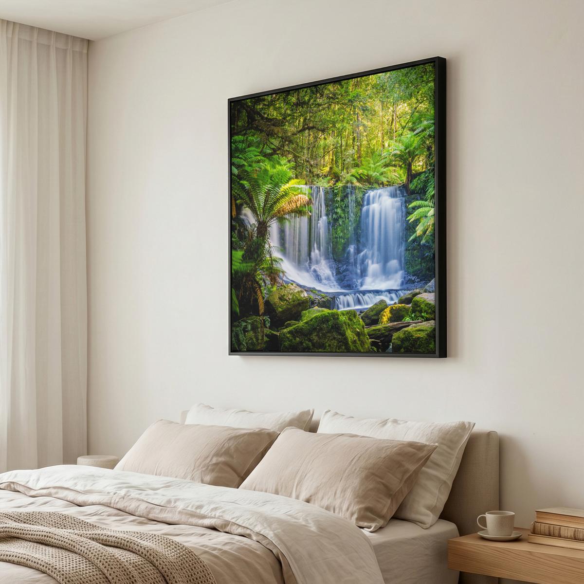 LEINWAND Bilder mit Rahmen - Dschungel - Wasserfall - Australien - Pflanzen - Natur - 90x90 - Dunkelgrün, Textil (90/90cm) - MuchoWow