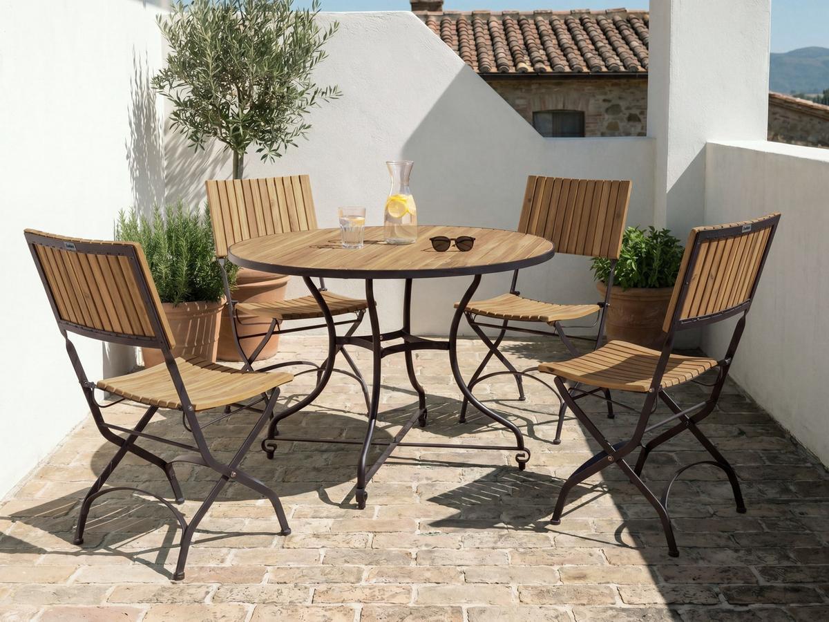 GARTENMÖBEL-SET 4-Sitzer Hellbraun Akazienholz klappbar Lascari - Hellbraun, Holz - Beliani