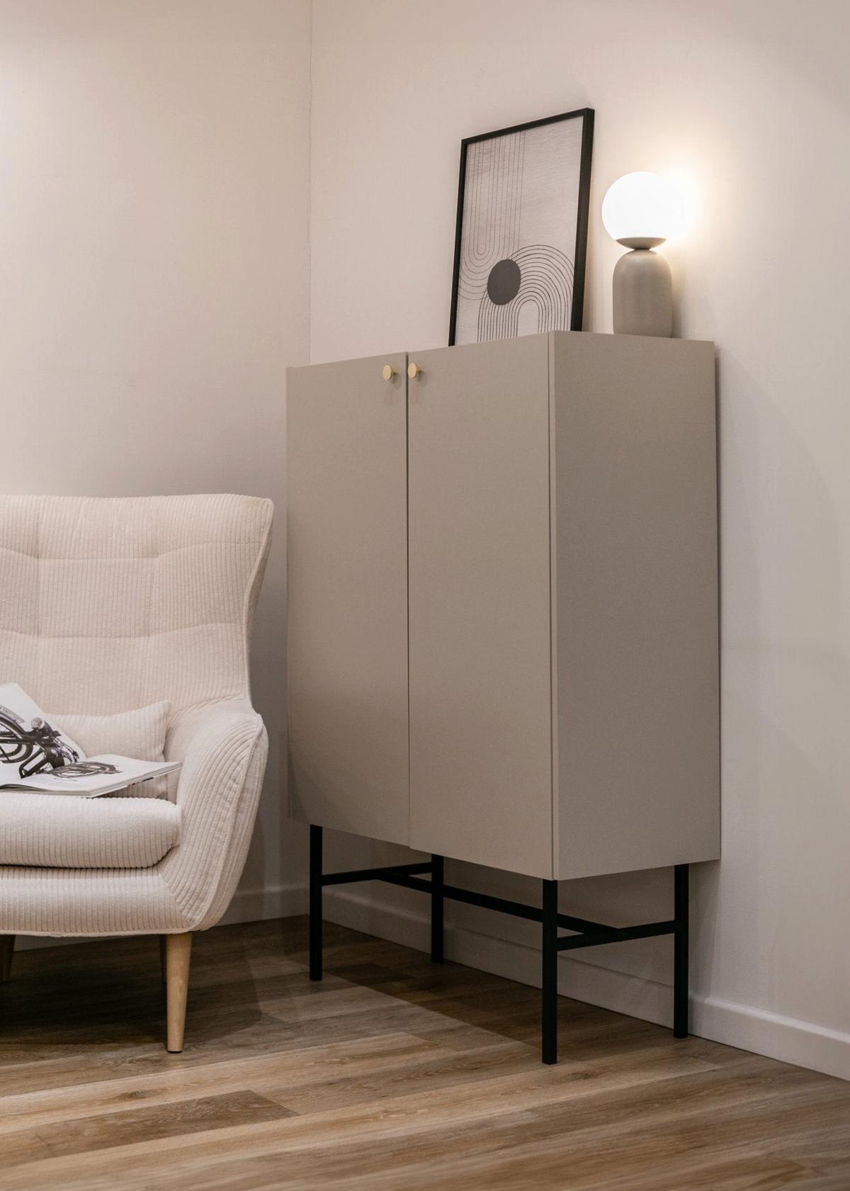 HIGHBOARD Divenos Greige 93 cm - Taupe/Goldfarben, Holzwerkstoff/Metall (93.2/131.7/39cm) - Selsey