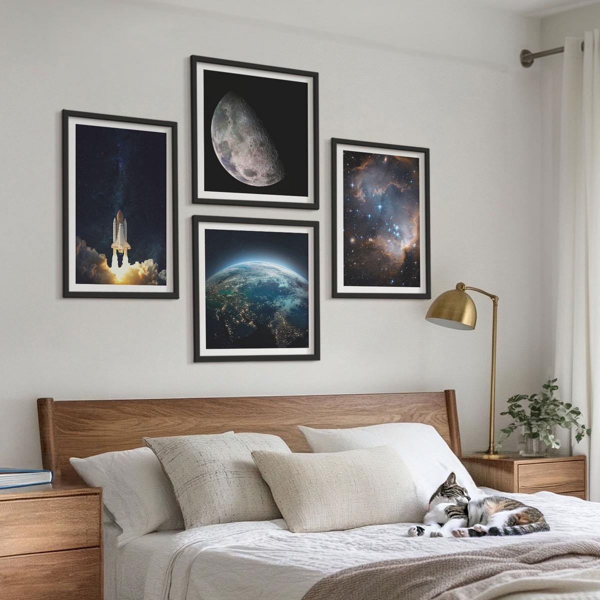 BILDER SET 4er Set - 50x50 cm & 40x60 cm Schwarzer Rahmen - Weltraum Erde Rakete Galaxie - Schwarz, Kunststoff (50/50cm) - TULUP