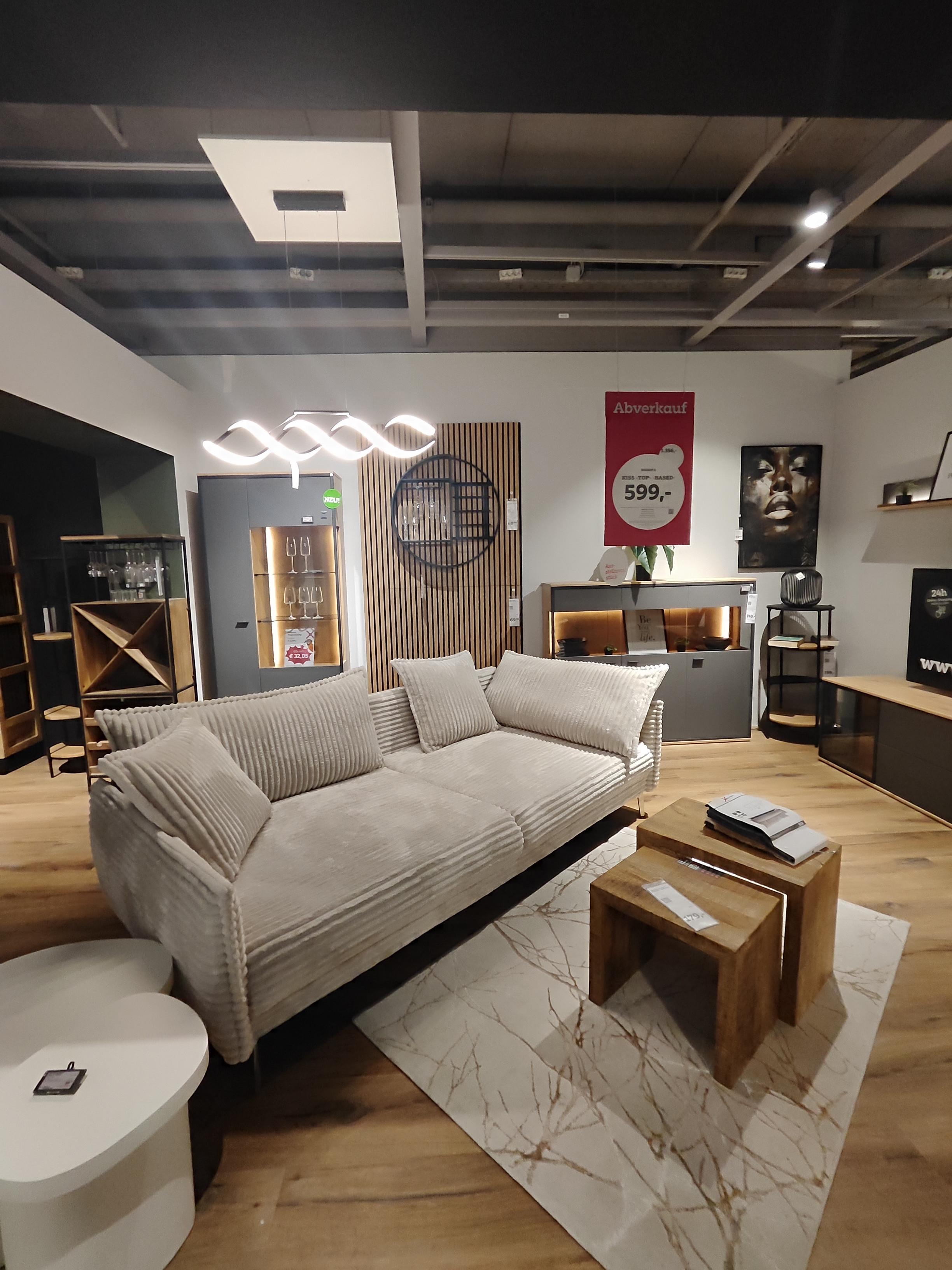 Bigsofa Kiss in Weiß