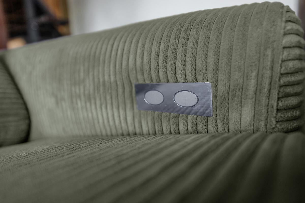 ECKSOFA LAISKA Grün Cord Relaxfunktion - Schwarz/Olivgrün, Textil/Metall (282/177cm) - KAWOLA