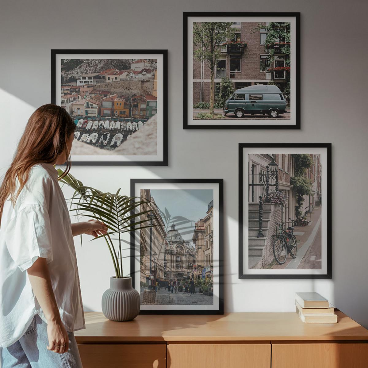 BILDER SET 4er Set - 50x50 cm & 40x60 cm Schwarzer Rahmen - Stadtansichten von Gebäuden - Schwarz, Kunststoff (50/50cm) - TULUP