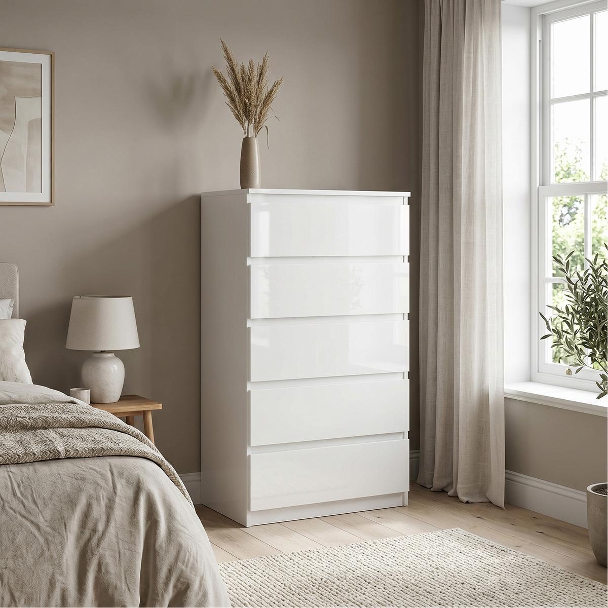 KOMMODE NUDO 70/124,5/39cm mit 5 Schubladen Türen Weiß - Weiß Hochglanz/Weiß, Holzwerkstoff (70/124.5/39cm) - MASSENO