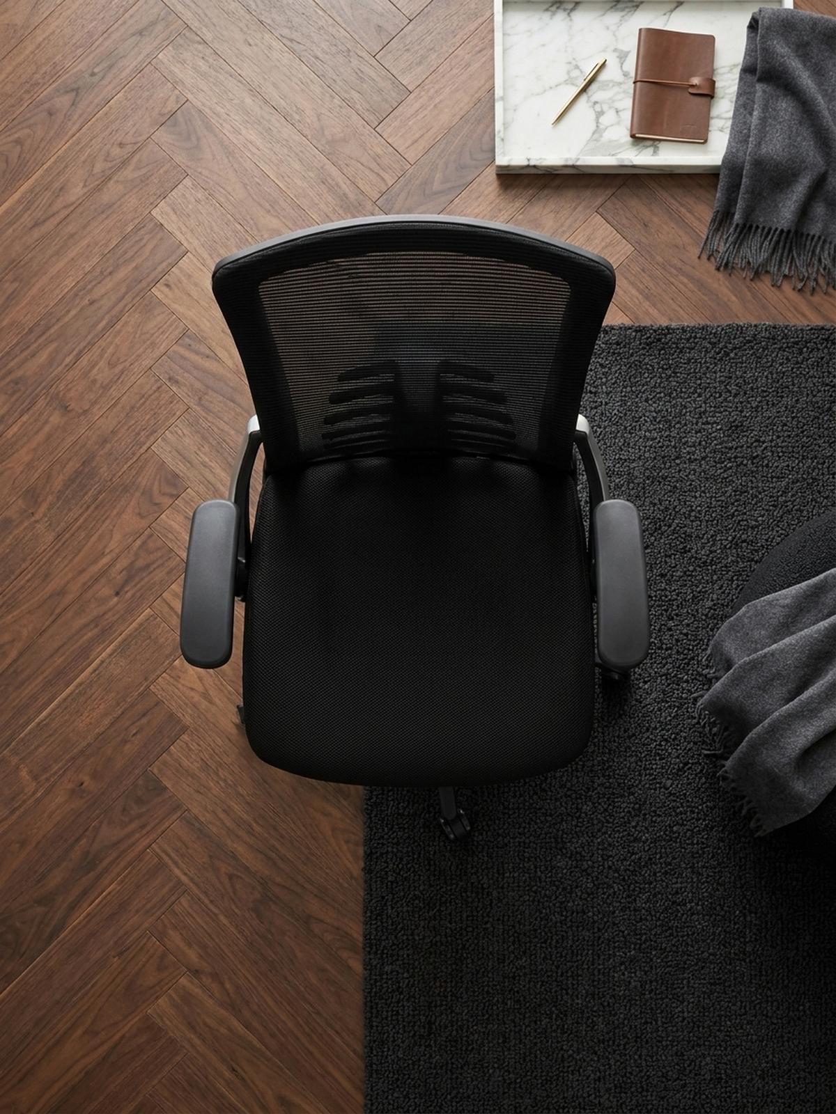 BÜRODREHSTUHL Schwarz Mesh mit Wippmechanik, 4-fach Lordosenstütze und Höhenverstellung ATLAS - Schwarz, Kunststoff/Textil (65/104/65cm) - KADIMA DESIGN