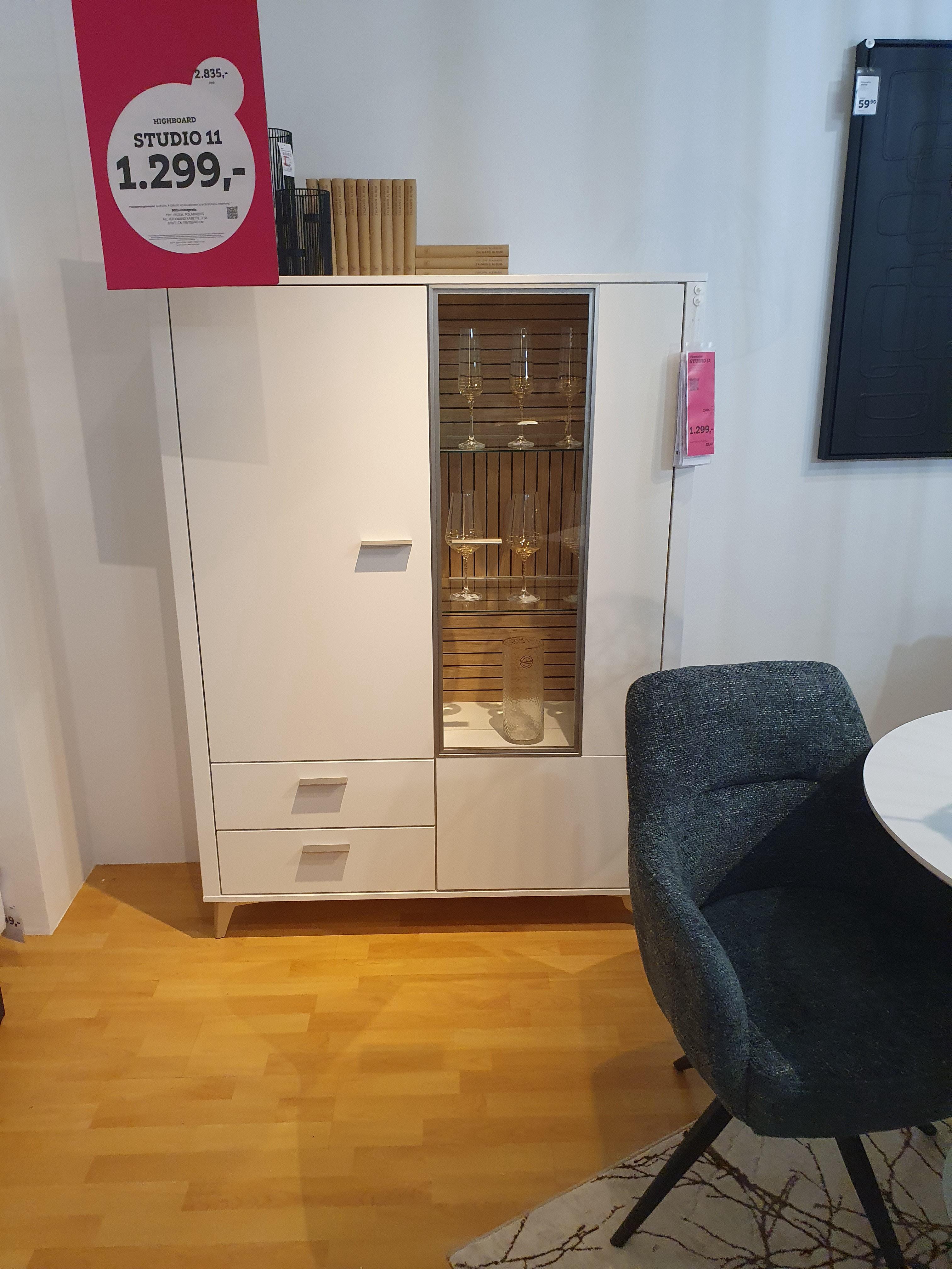 HIGHBOARD STUDIO 11