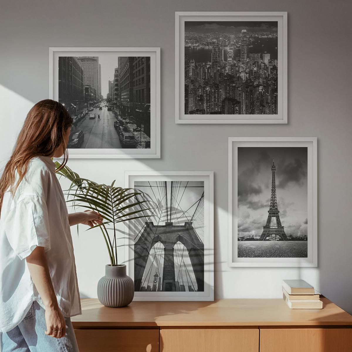 BILDER SET 4er Set - 50x50 cm & 40x60 cm Weißer Rahmen - Monochromatische Brückentürme - Weiß, Kunststoff (50/50cm) - TULUP