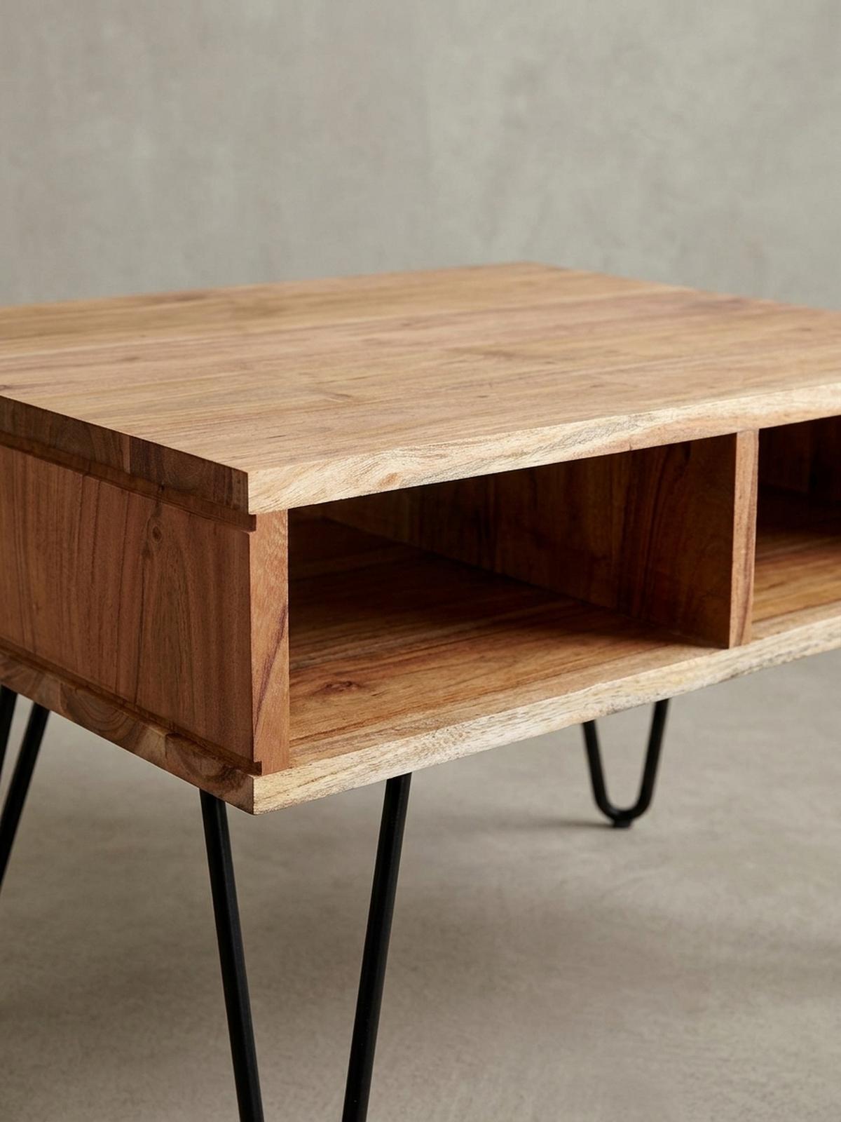 COUCHTISCH aus massivem Akazienholz mit Metallgestell und Stauraum im modernen Design - Beige/Schwarz, Holz/Metall (60/60/40cm) - KADIMA DESIGN