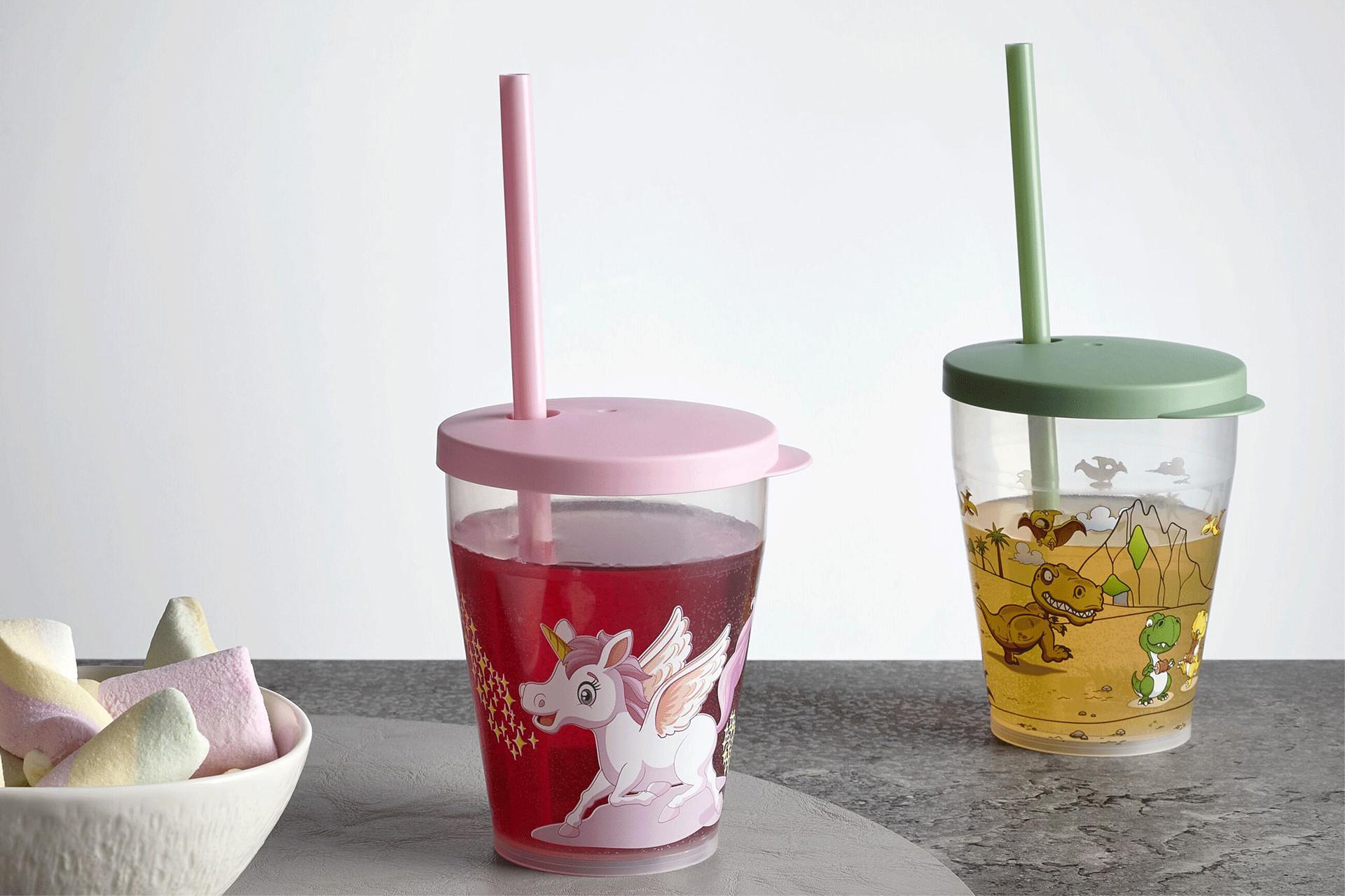 Trinkbecher in verschiedenen Farben günstig bei mömax