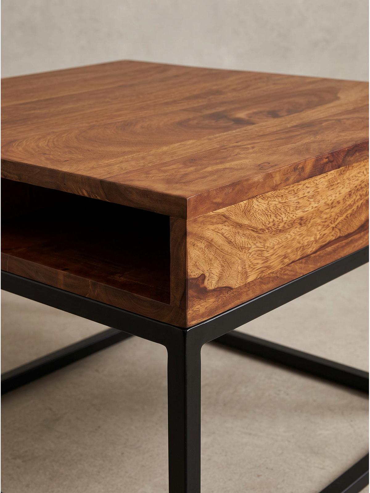 COUCHTISCH SAZAVA, Dunkles Massivholz-Schwarz, mit Stauraum, 60 x 60 x 40 cm - Schwarz/Braun, Holz/Metall (60/60/40cm) - KADIMA DESIGN