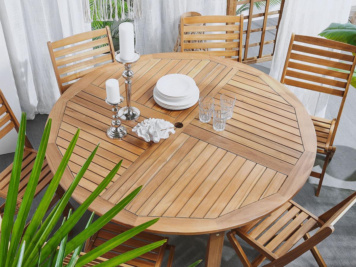 GARTENTISCH Akazienholz hellbraun 150 cm Tolve - Hellbraun, Holz (150/150/74cm) - Beliani