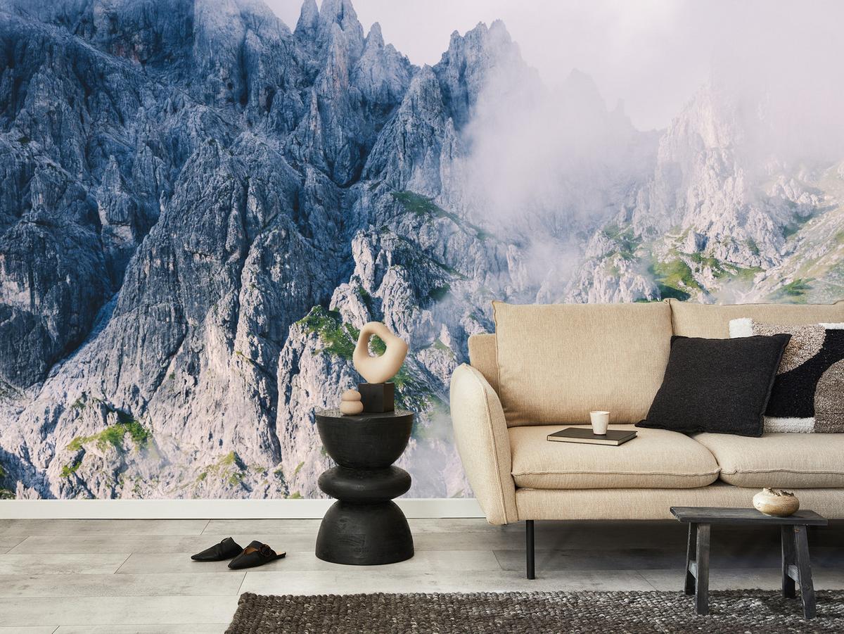FOTOTAPETE für Wohnzimmer Felsige Berge Nebel Moos 400x280 - Blau/Weiß, Papier (400/280cm) - Muralo