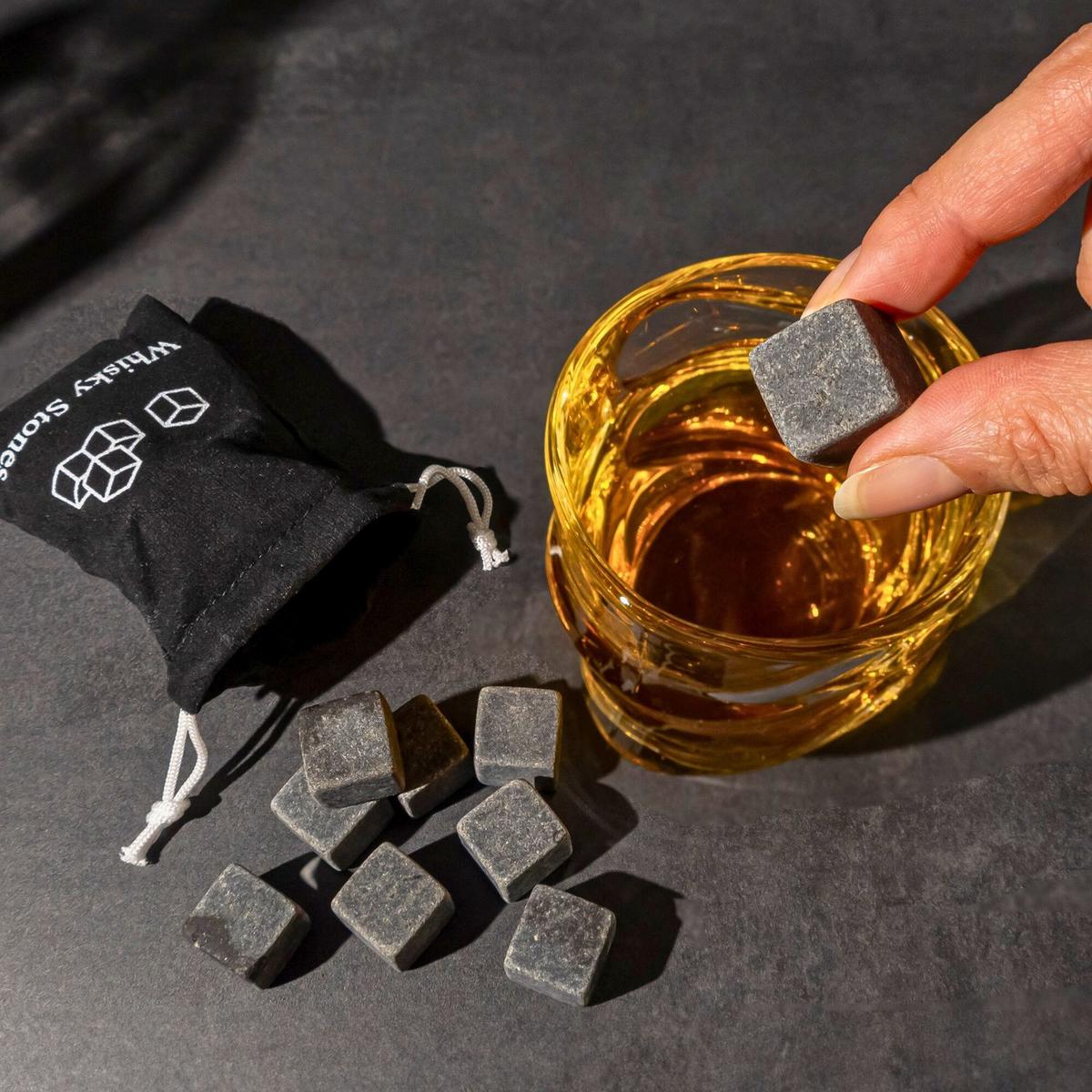 WHISKEY STEINE 9 Stück - Grau, Stein (2/2/2cm) - Intirilife