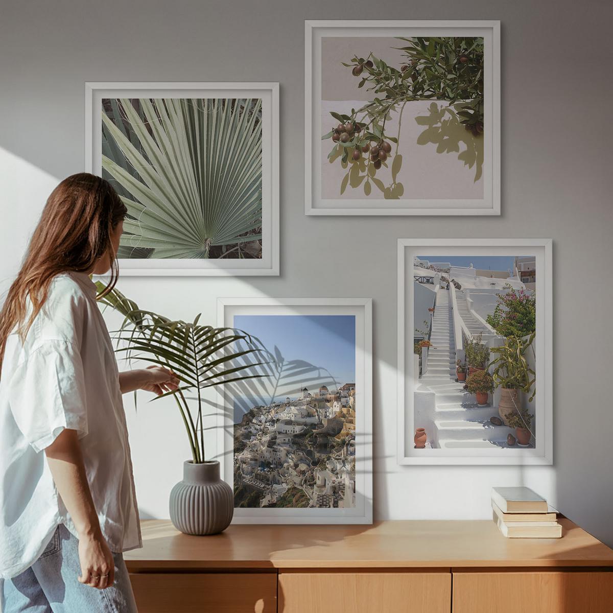 BILDER SET 4er Set - 50x50 cm & 40x60 cm Weißer Rahmen - Weiße Treppe mit Blick auf Santorini - Weiß, Kunststoff (50/50cm) - TULUP