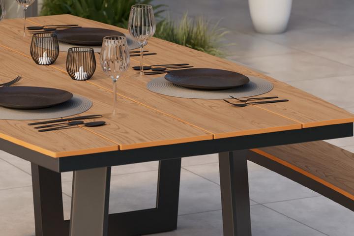 Gartentischgruppe Sitzbänke und Tisch in einem U-Füße