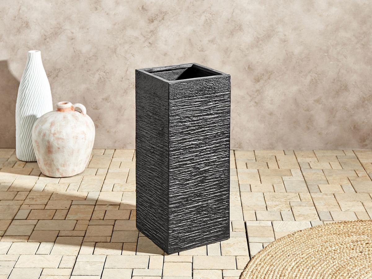 BLUMENTOPF schwarz quadratisch 26/26/60 cm Dion - Schwarz, Naturmaterialien (60cm) - Beliani