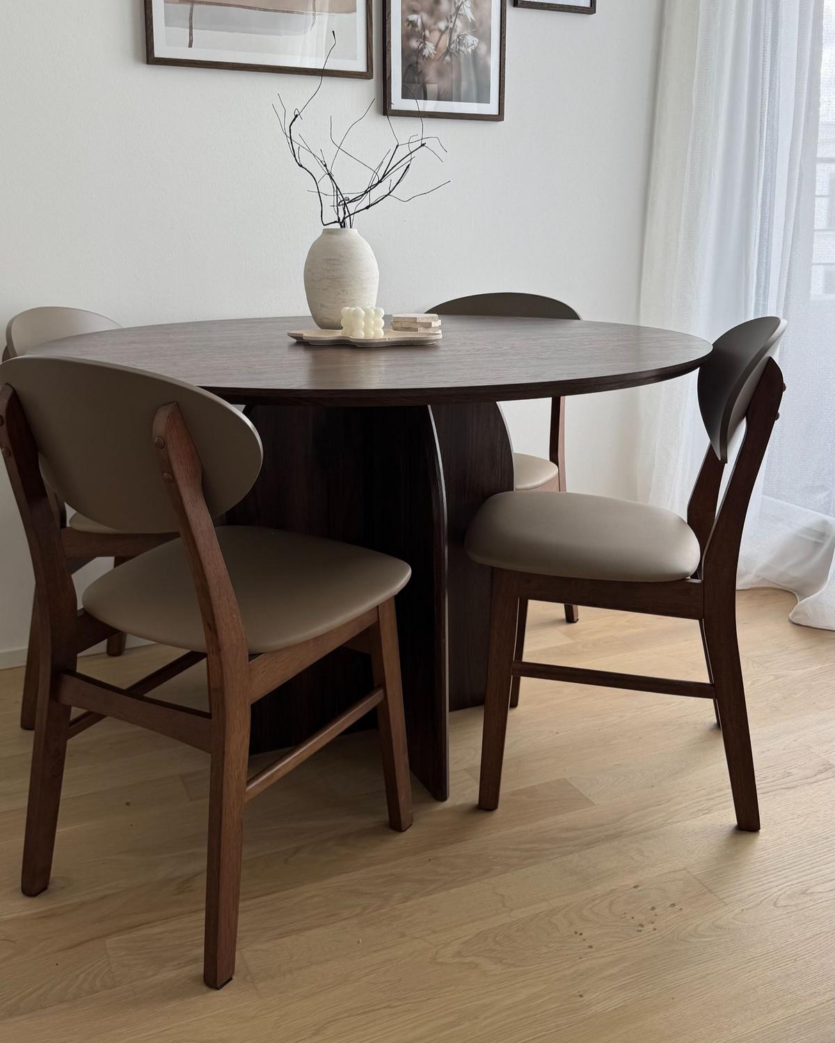 ESSTISCH Braun Yarra - Dunkelbraun, Holzwerkstoff (120/120/76cm) - Beliani