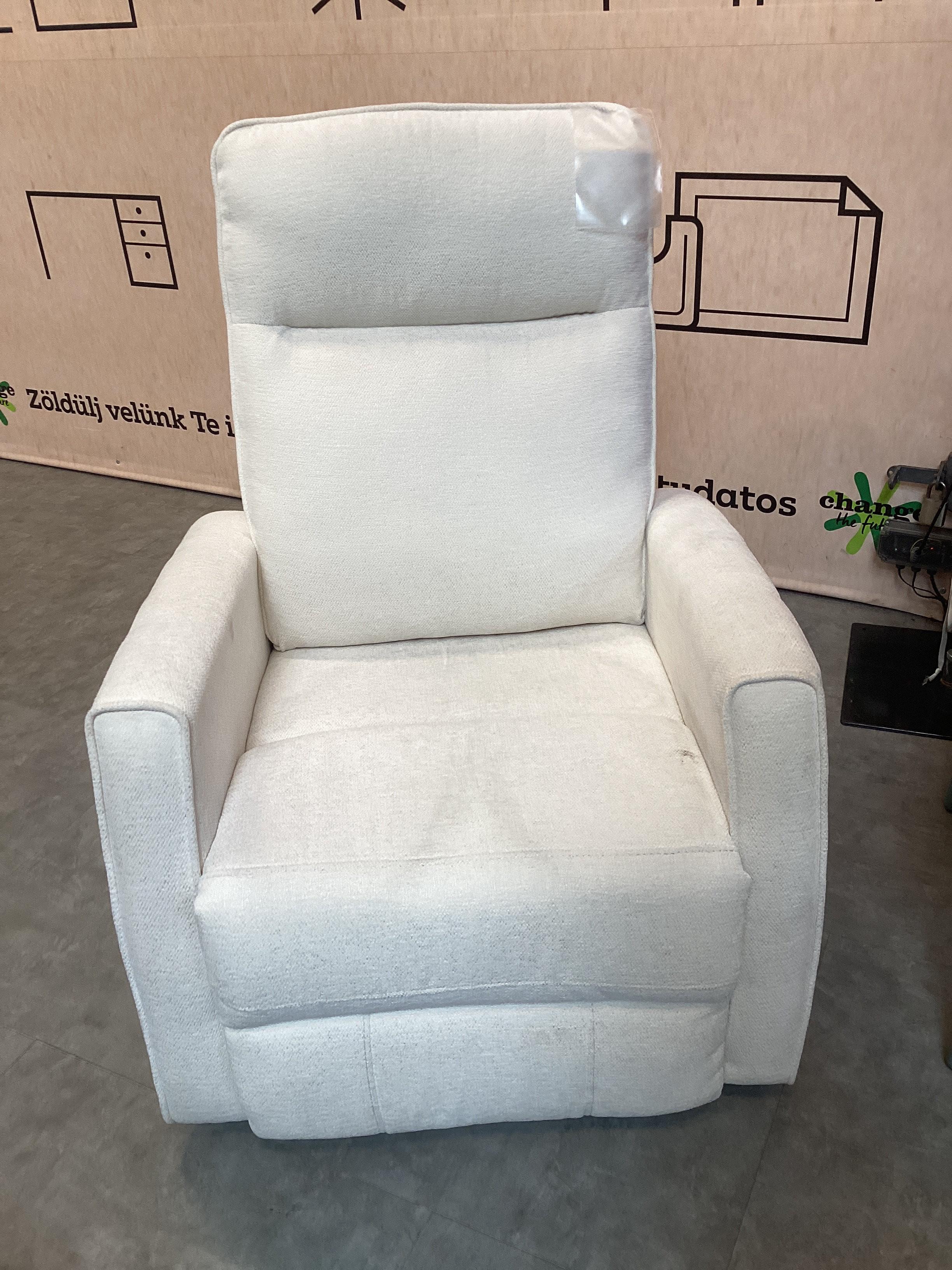 CSEPEL OUTLET RELAX FOTEL MELNDA