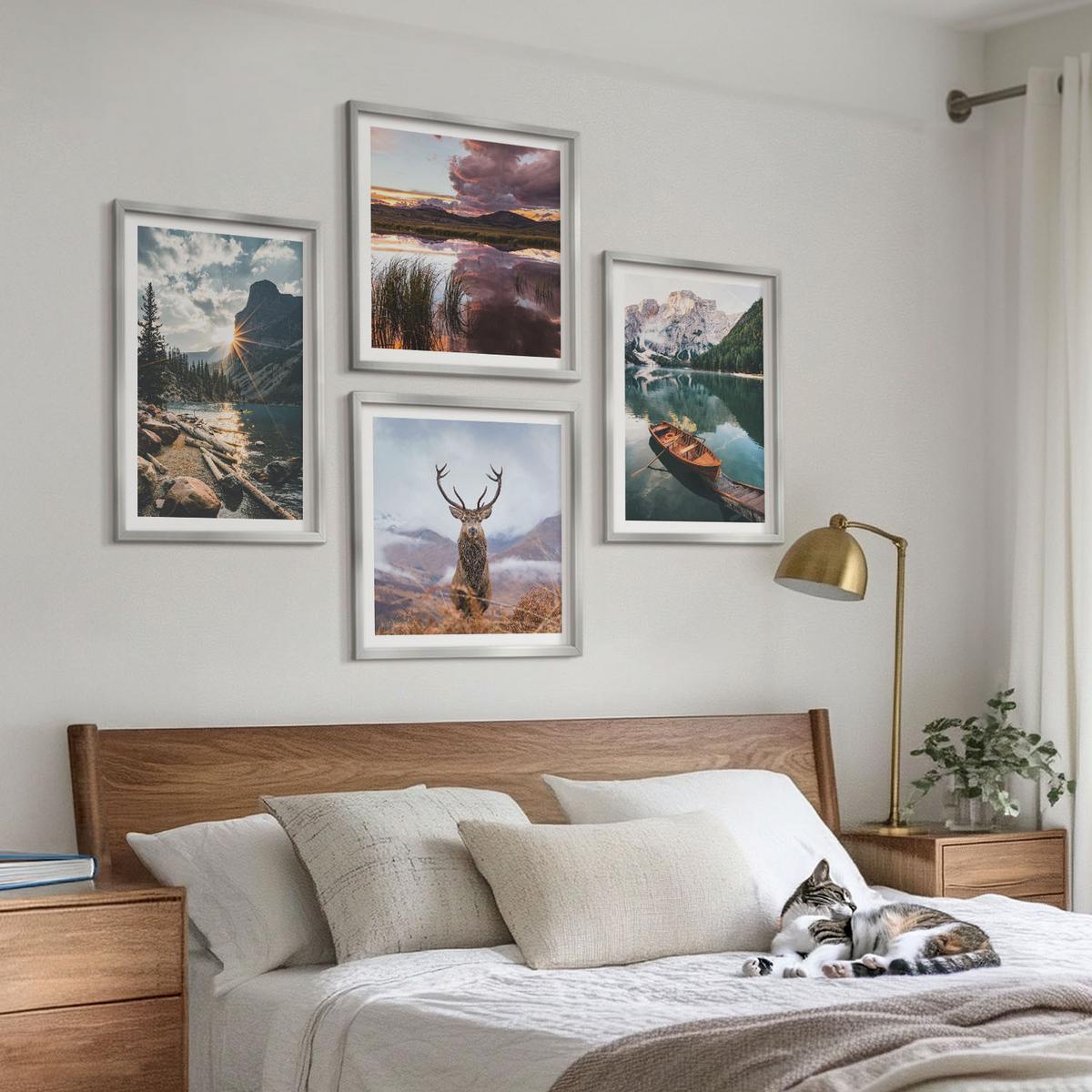 BILDER SET 4er Set - 50x50 cm & 40x60 cm Silberner Rahmen - Bergsee, Bootsfahrt, Sonnenuntergang, Hirsche - Silberfarben, Kunststoff (50/50cm) - TULUP