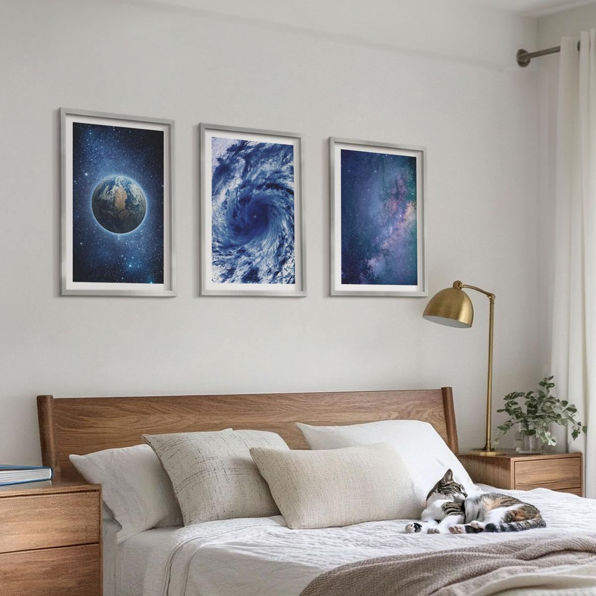 BILDER SET 3er Set - 40x60 cm Silberner Rahmen - Erde Weltraumsturm Galaxie - Silberfarben, Kunststoff (40/60cm) - TULUP