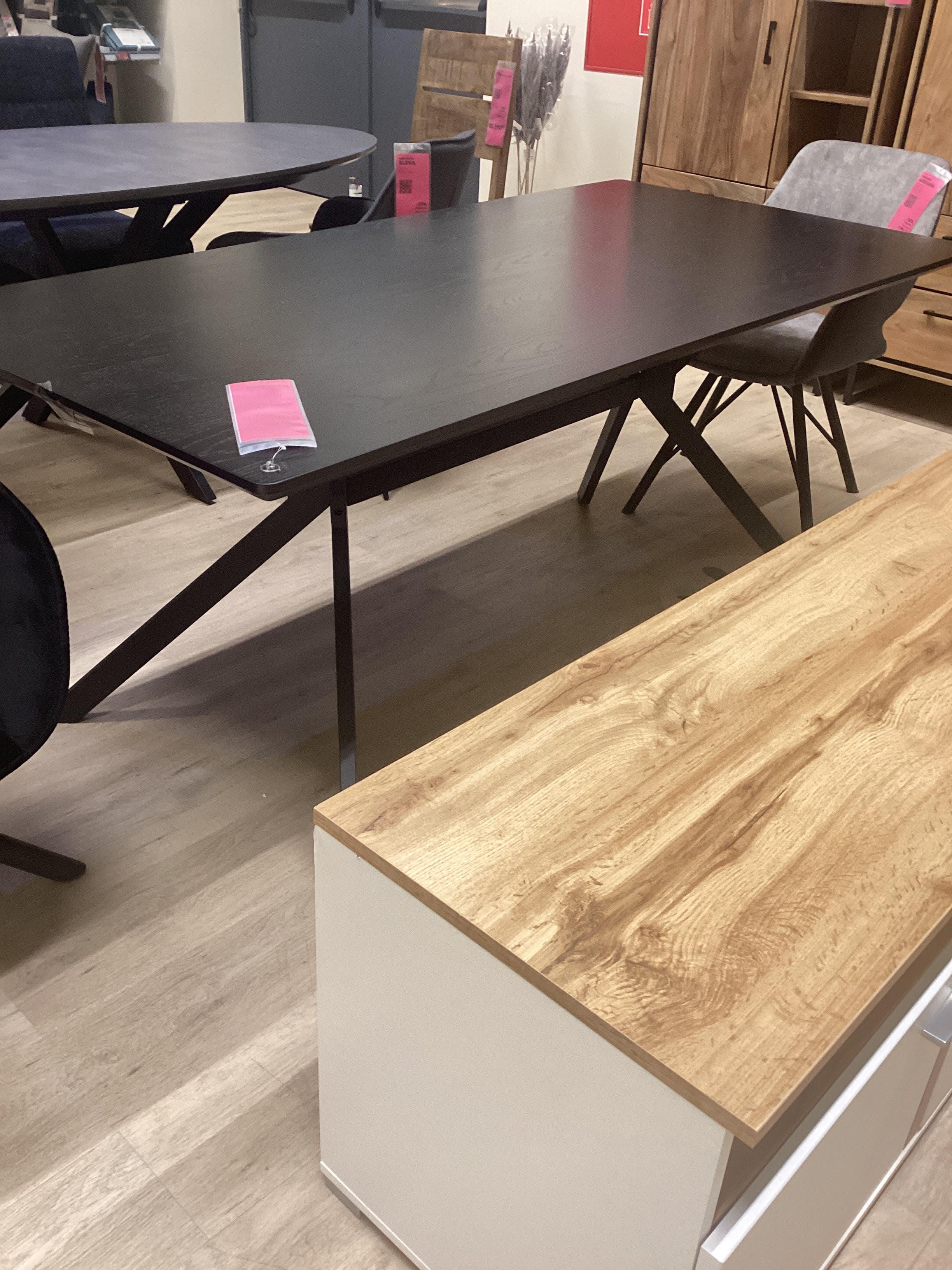 ÉTKEZŐASZTAL ARAGON