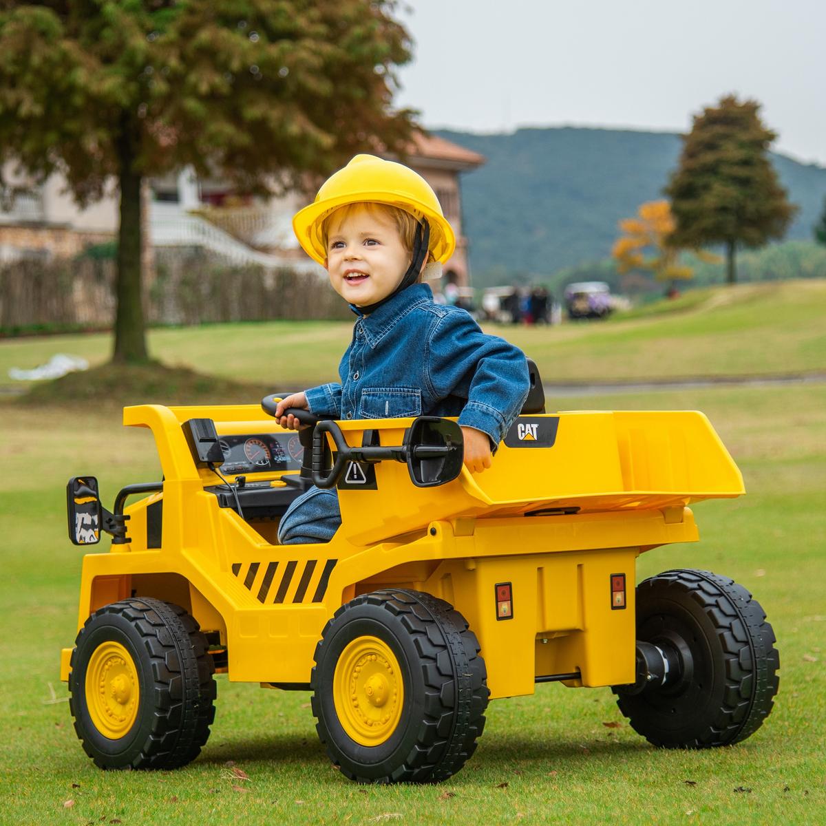 KINDER Elektro Traktor 12V Aufsitztraktor mit Fernbedienung Eimer Schaufel Gelb - Gelb, Metall (110/70.5/61.5cm) - AIYAPLAY