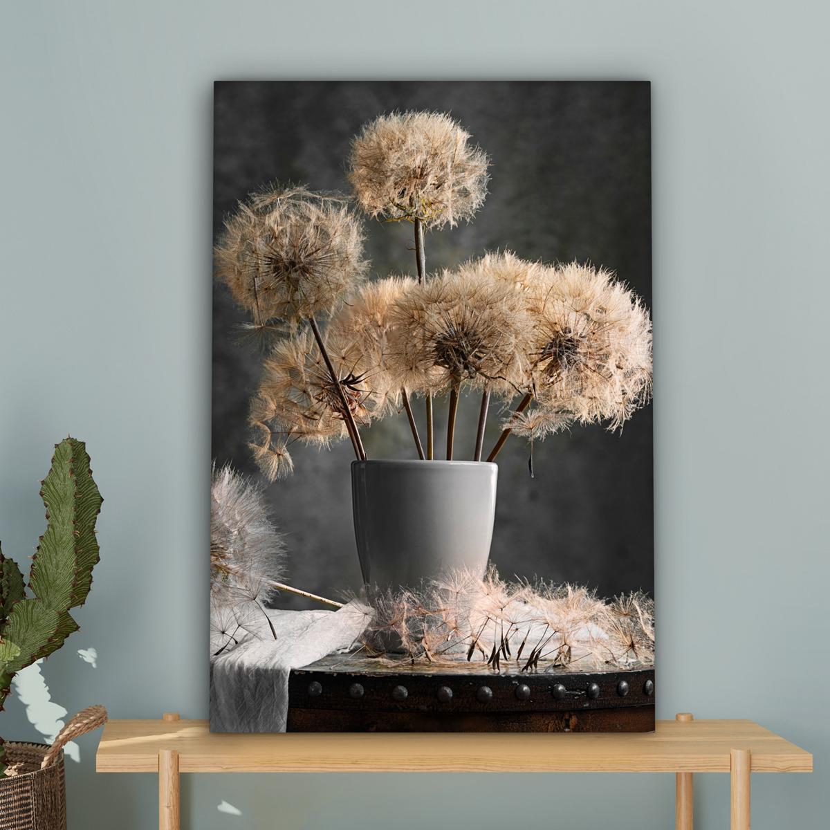 LEINWANDBILD Blumensamen - Löwenzahn - Vase - Stilleben - Blumenstrauß Wanddeko Schlafzimmer 60x90 cm - Dunkelgrau, Textil (60/90cm) - MuchoWow