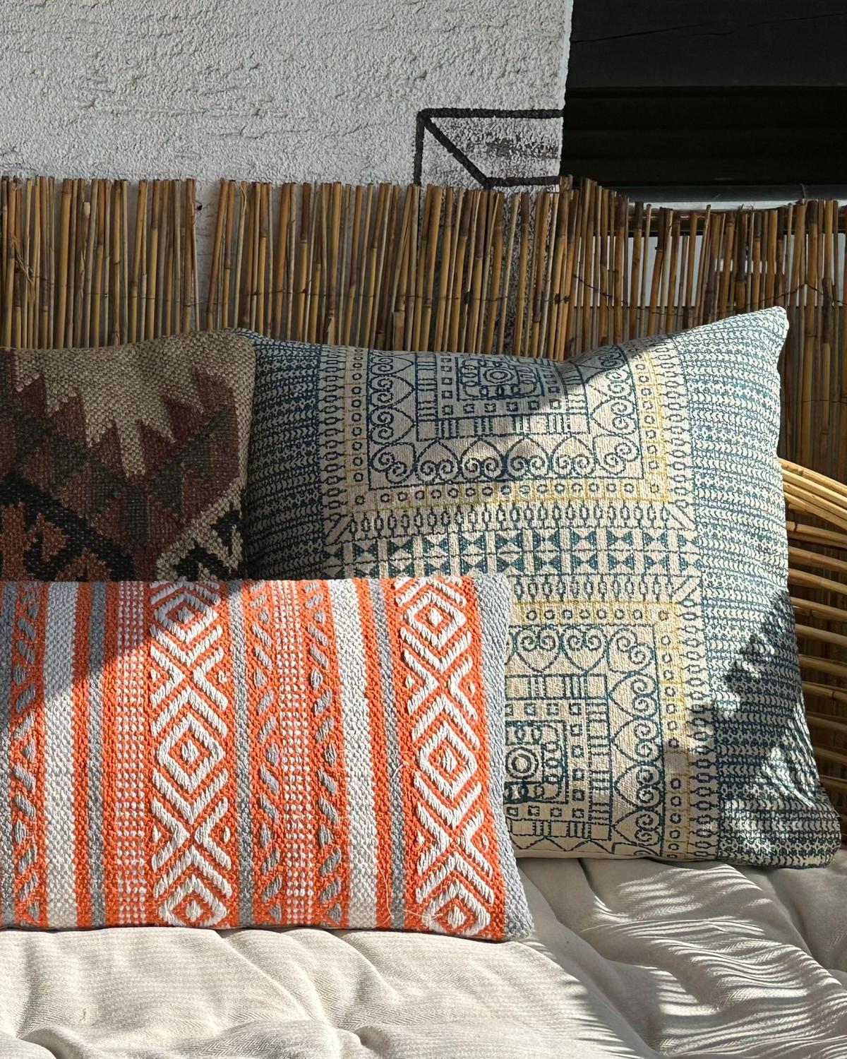 DEKOKISSEN 2er-Set Orange 50/30 cm Inula - Orange, Naturmaterialen/Textil (50/30cm) - Beliani