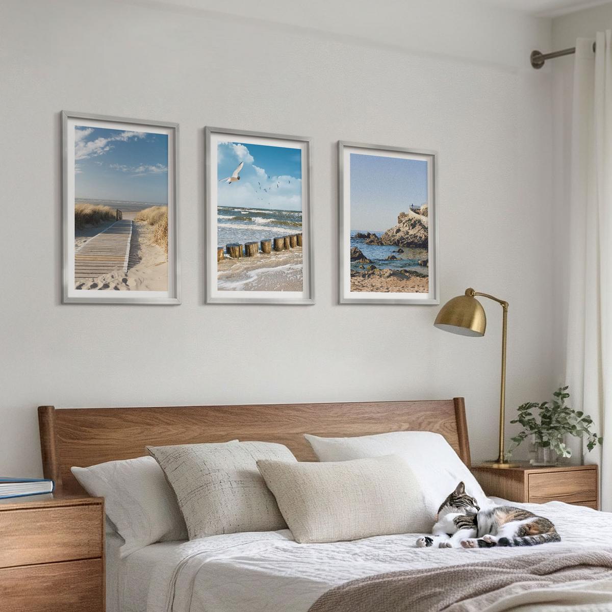 BILDER SET 3er Set - 40x60 cm Silberner Rahmen - Strand Holzsteg Klippen - Silberfarben, Kunststoff (40/60cm) - TULUP