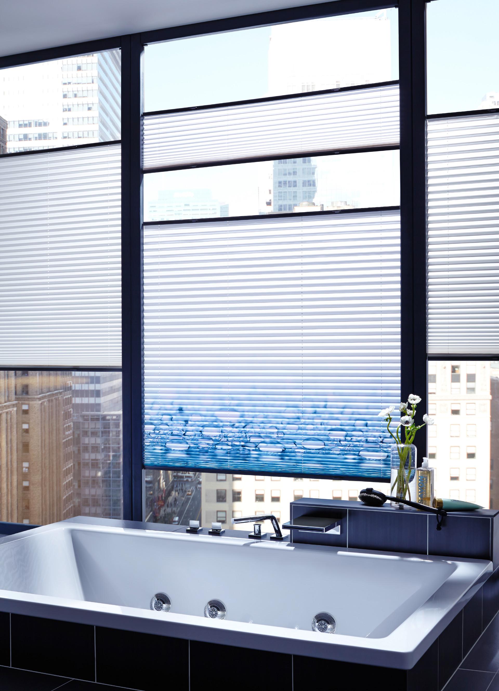 Plissees im Badezimmer