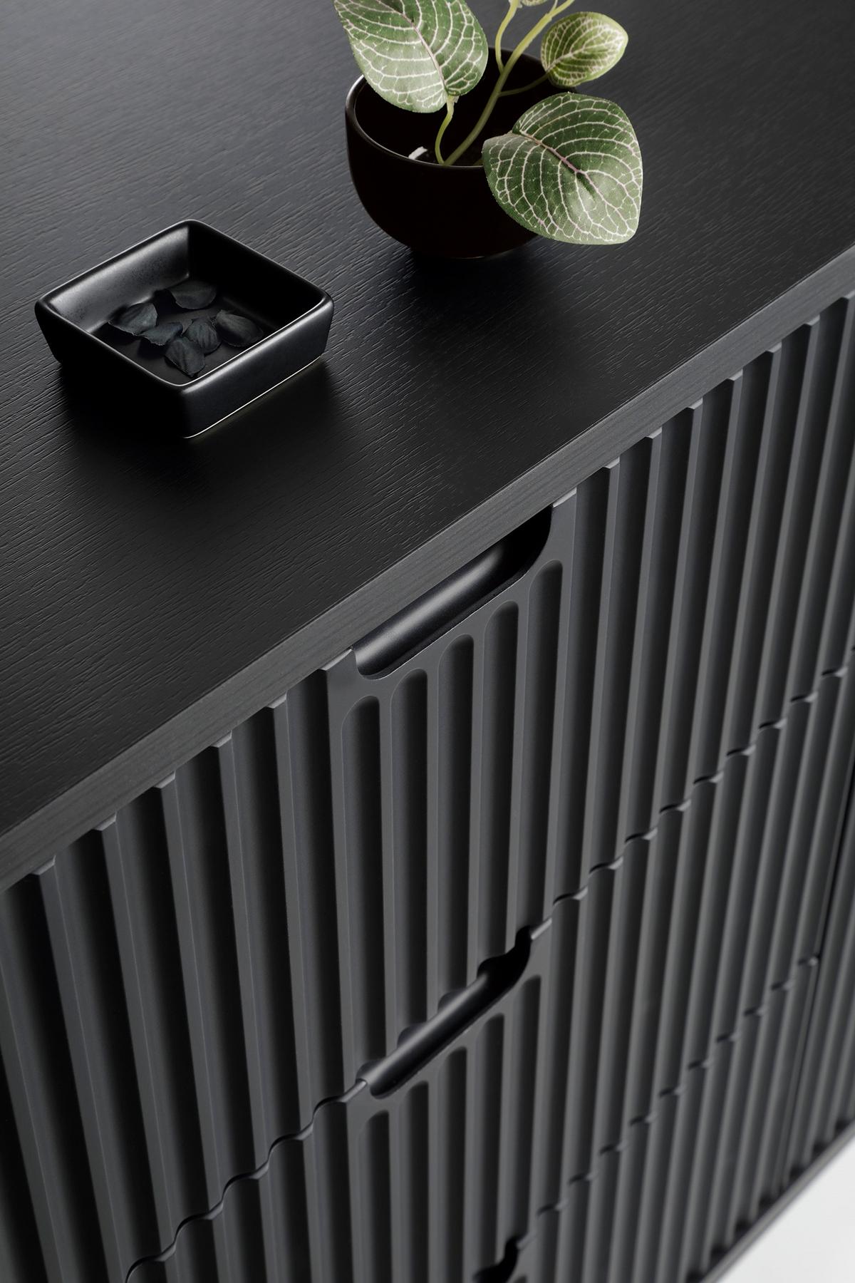 SIDEBOARD Salvia 2T 3S Schwarz, Gold 168/87/39 cm – mit geriffelten Fronten und hohen Beinen - Goldfarben/Schwarz, Holzwerkstoff/Metall (168/87/39cm) - AX Living