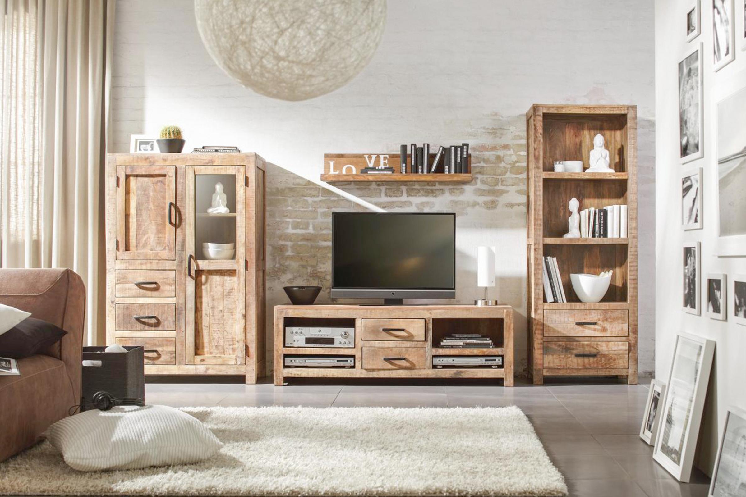 Mit diesen Wohnzimmerserien wird's daheim wohnlich! mömax