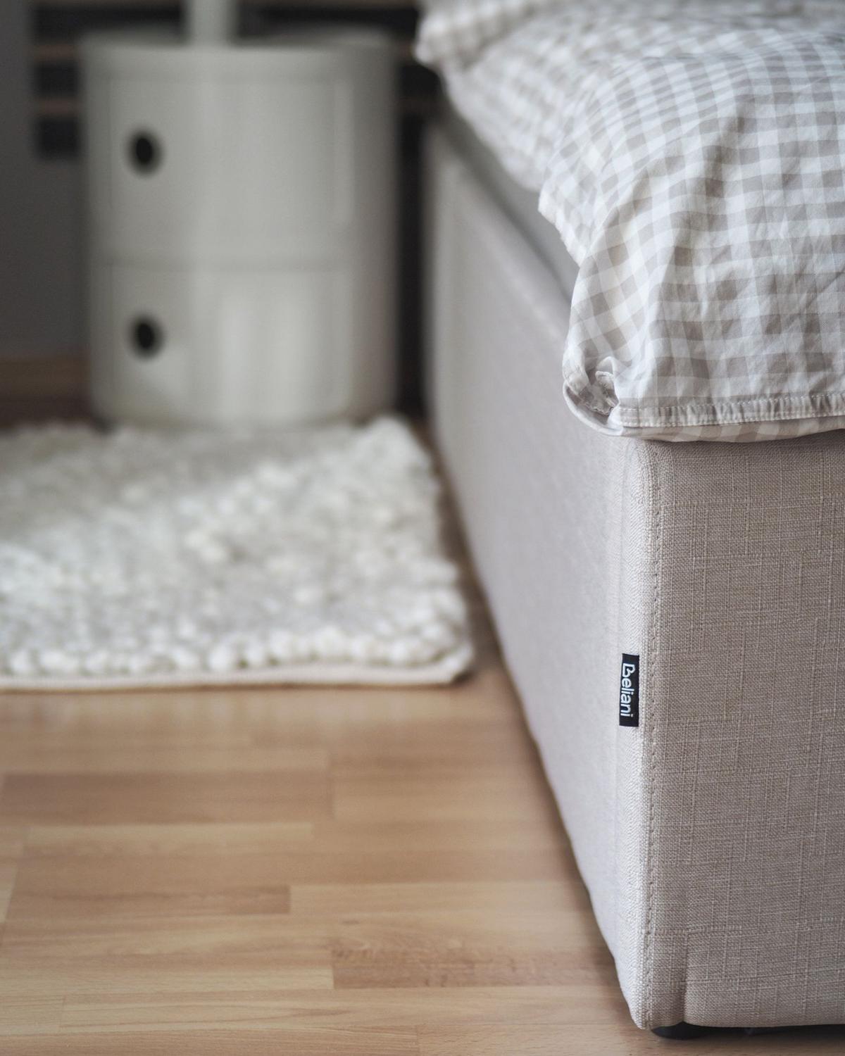 BETT mit Stauraum 180/200 cm Hellbeige Dinan - Beige, Textil (180/200cm) - Beliani