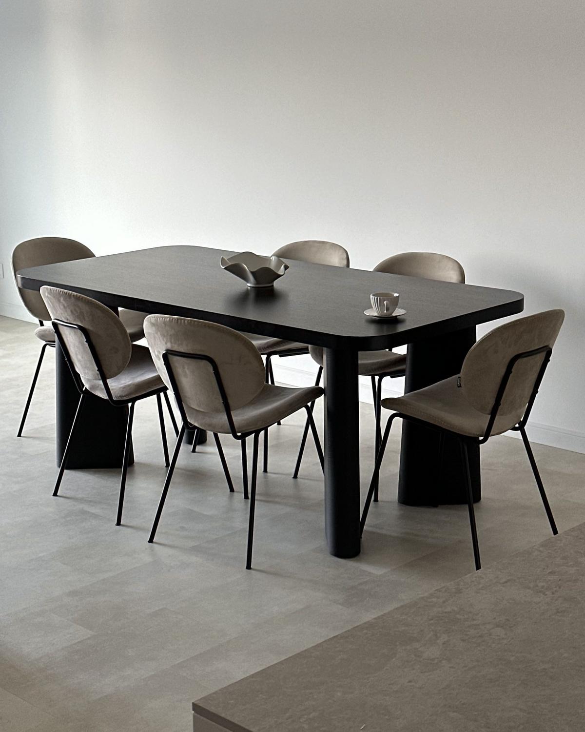 ESSTISCH Schwarz 180/90 cm Atlin - Schwarz, Holzwerkstoff (180/90/75cm) - Beliani