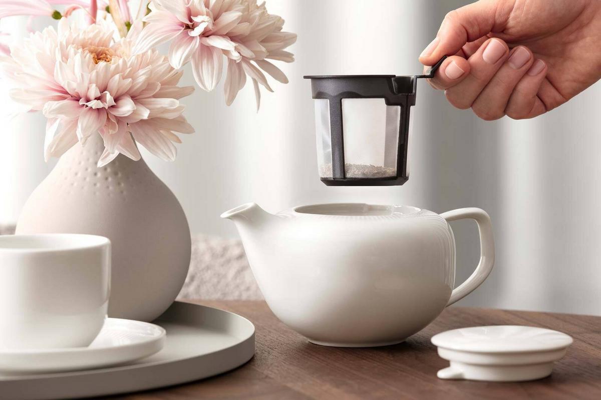 TEEKANNE MIT DECKEL & FILTER Afina weiß 420 ml - Weiß, Keramik (0.42L) - Villeroy & Boch