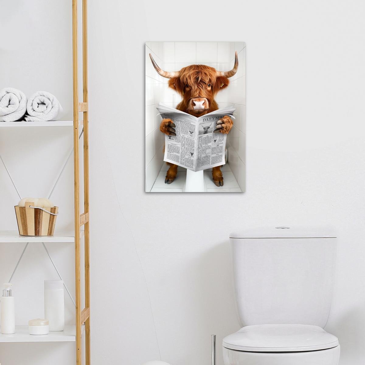 LEINWANDBILD Schottischer Highlander - Tier - Zeitung - Toilette Wanddeko 40x60 cm - Kastanienfarben, Textil (40/60cm) - MuchoWow