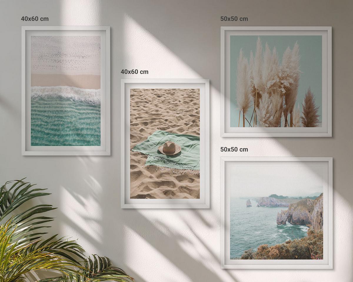 BILDER SET 4er Set - 50x50 cm & 40x60 cm Weißer Rahmen - Strandwellen Grashut - Weiß, Kunststoff (50/50cm) - TULUP