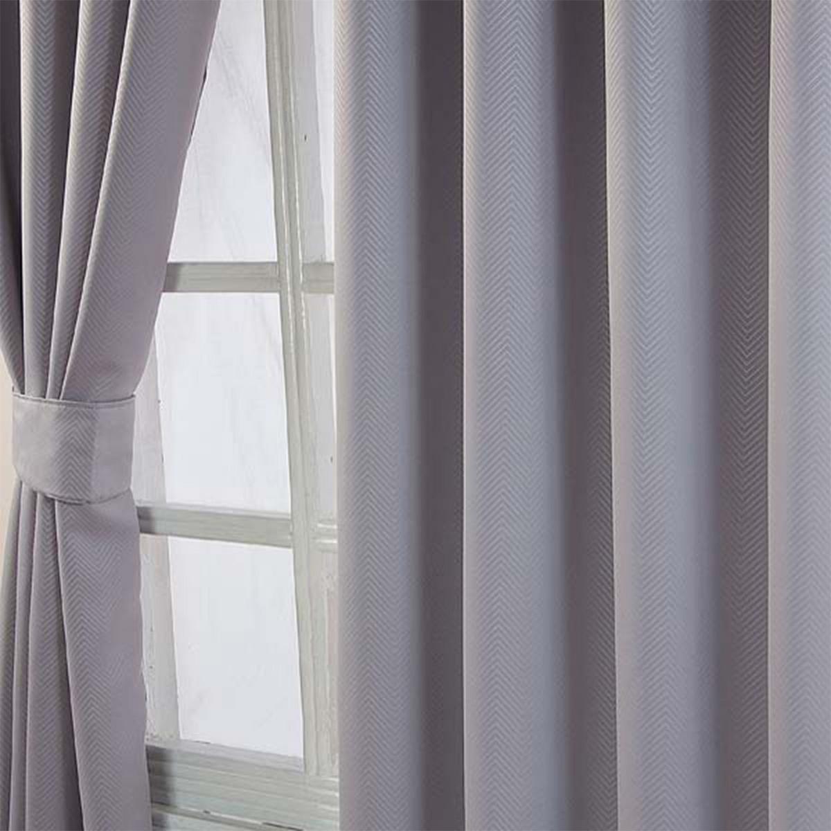 VERDUNKELUNGSVORHÄNGE Fischgrät mit Thermo-Funktion, Ösen 167/182 cm - Grau, Textil (167/182cm) - Homescapes