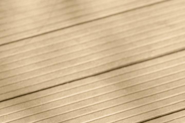 Terrassenfliese WPC Kunststoff Hellbraun Matt Optik Rutschfest Witterungsbeständig