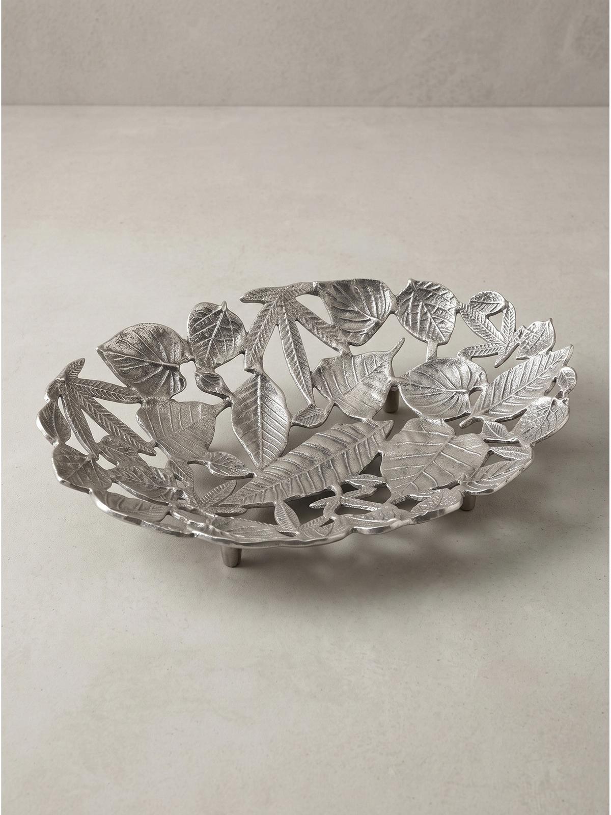 DEKOSCHALE RECANATI, Aluminium, handgefertigt, Silber, 49 x 31 x 8 cm - Silberfarben, Metall (8cm) - KADIMA DESIGN