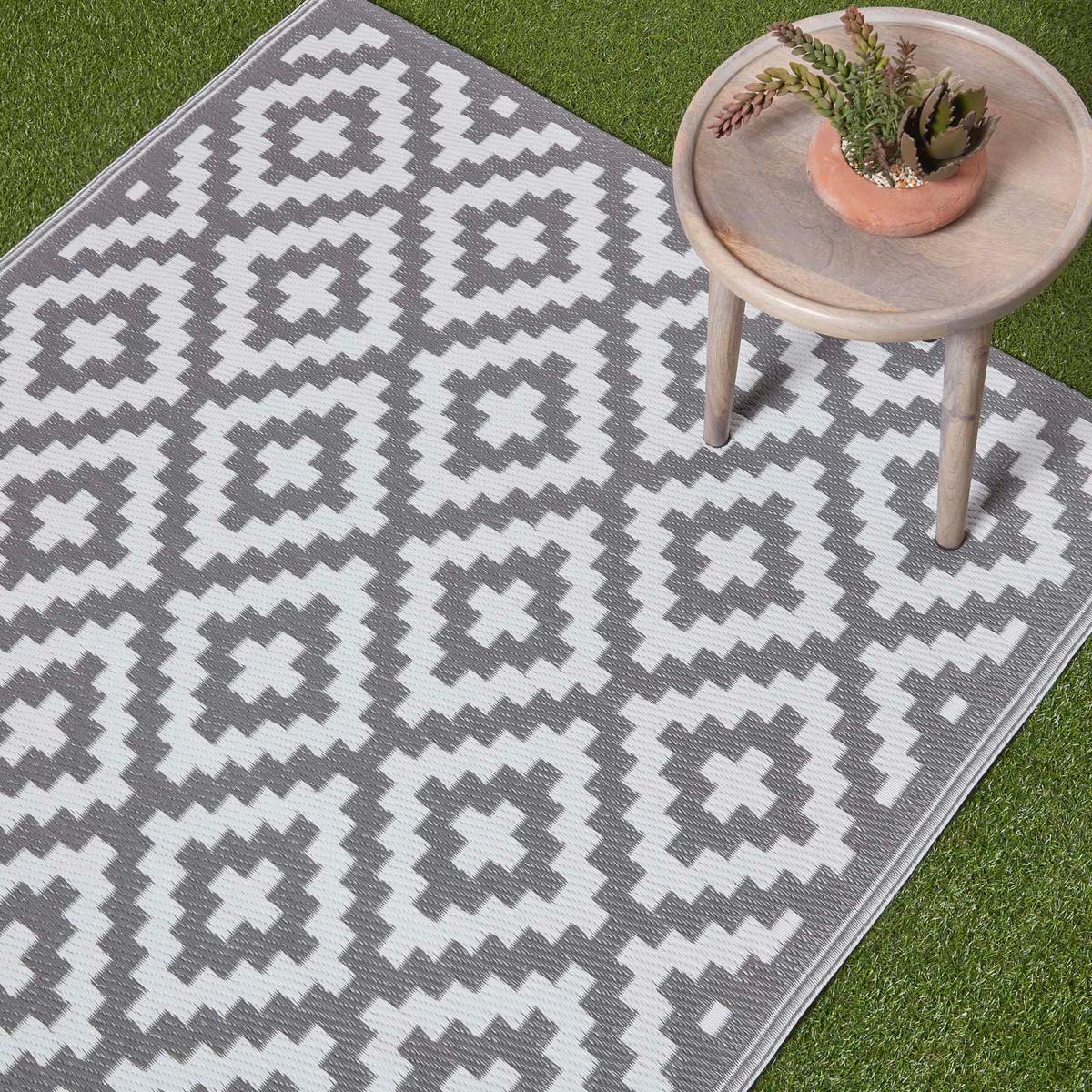 OUTDOORTEPPICH Zoe, geometrisch gemustert 180/270 cm - Hellgrau, Kunststoff (180/270cm) - Homescapes